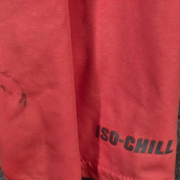 Womens Under Armour Coral Pink Pullover Hooded Shirt ISO Chill Long Sleeve XL - Picture 2 of 6